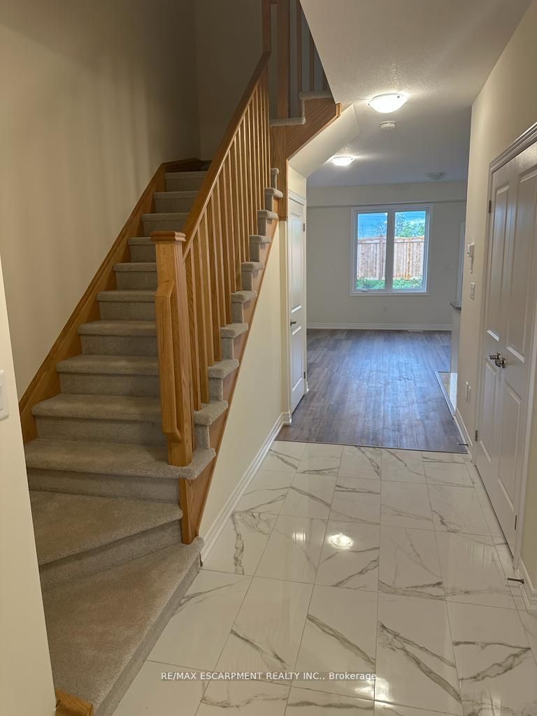 Additional image 4 of 105 Pinot Crescent, Hamilton, ON, L8E 0J9