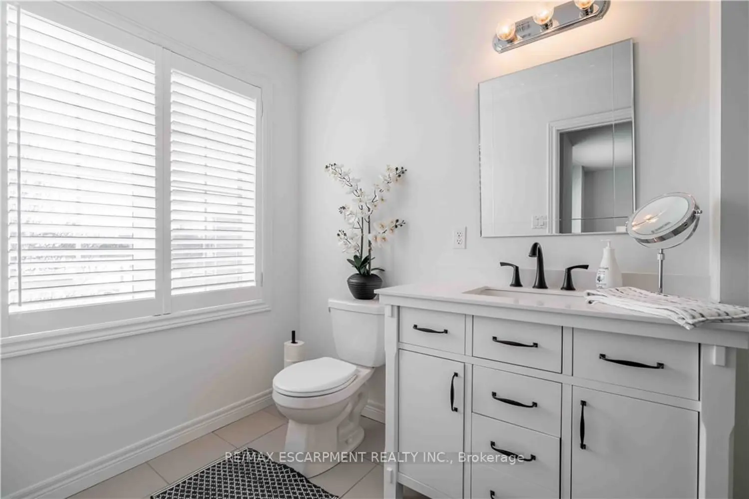 Additional image 13 of 90 Raymond Road 12