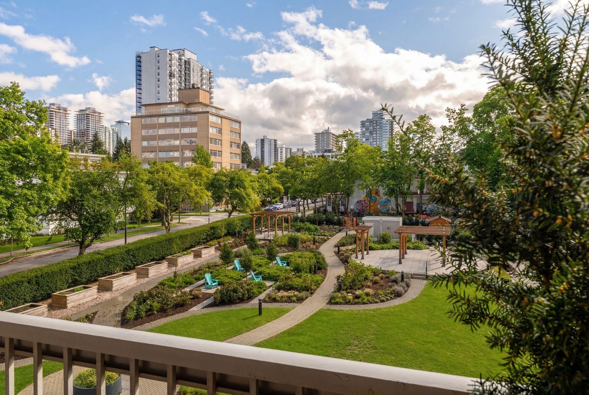 Additional image 2 of 406-1740 Comox Street, Vancouver, BC, V6G 2Z1