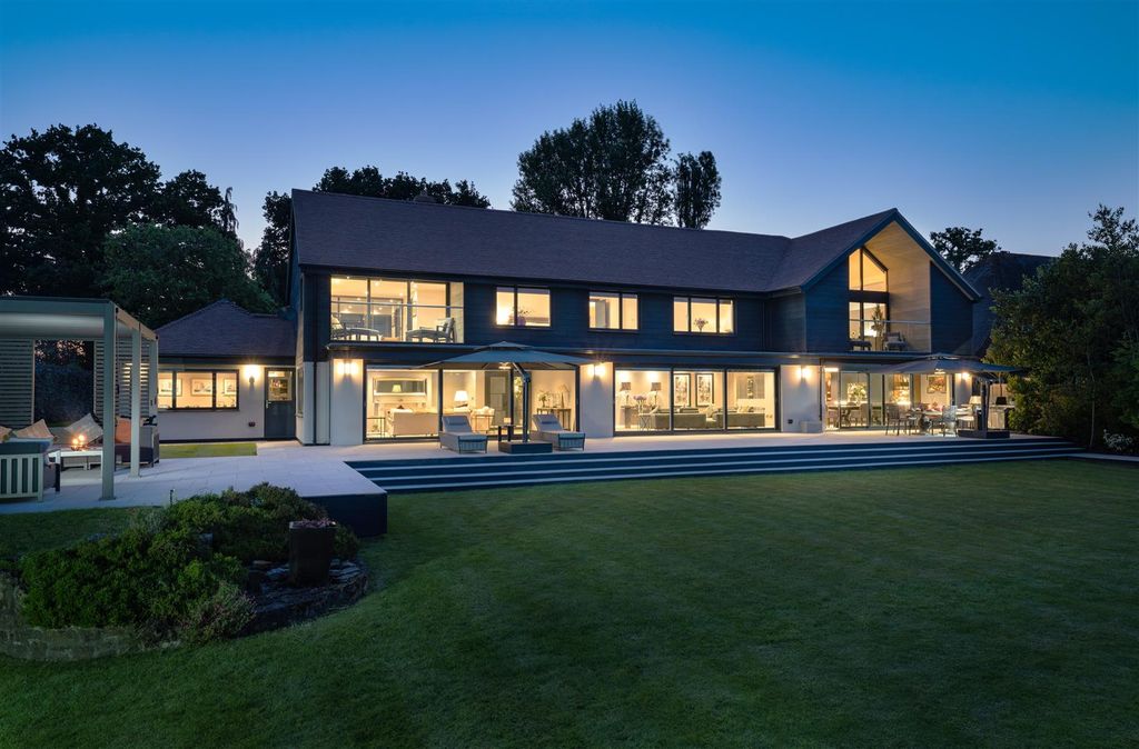 Additional image 30 of 5 bed detached house for saleThe Avenue, Petersfield GU31