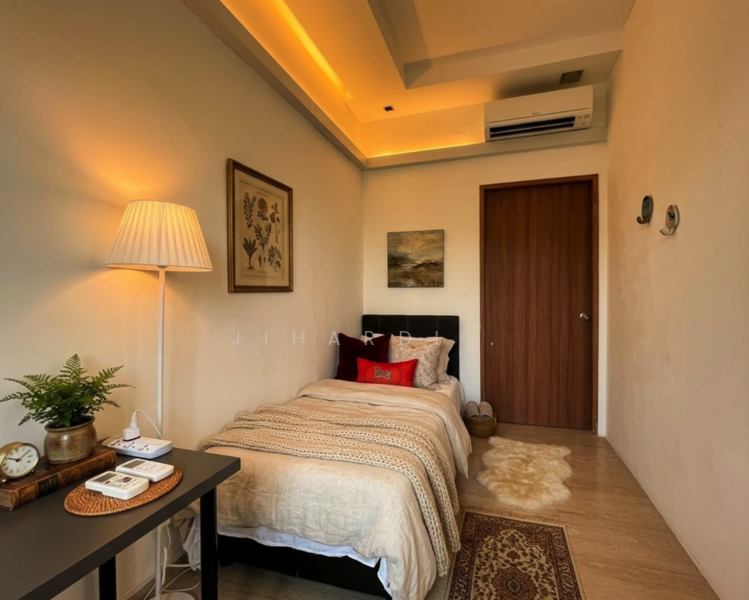 Primary image of 61 Hume Avenue