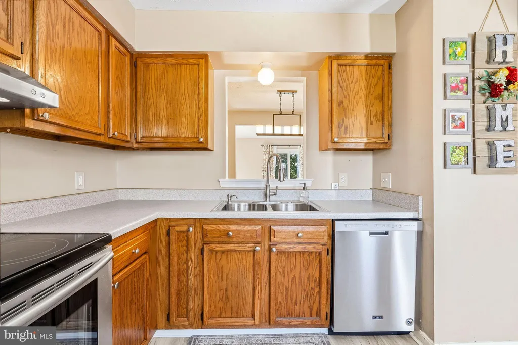 Additional image 7 of 28 W Perpen Court, Newark, DE 19702