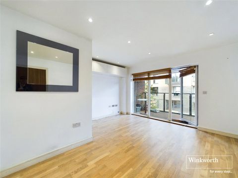 Shearwater Drive, London NW9