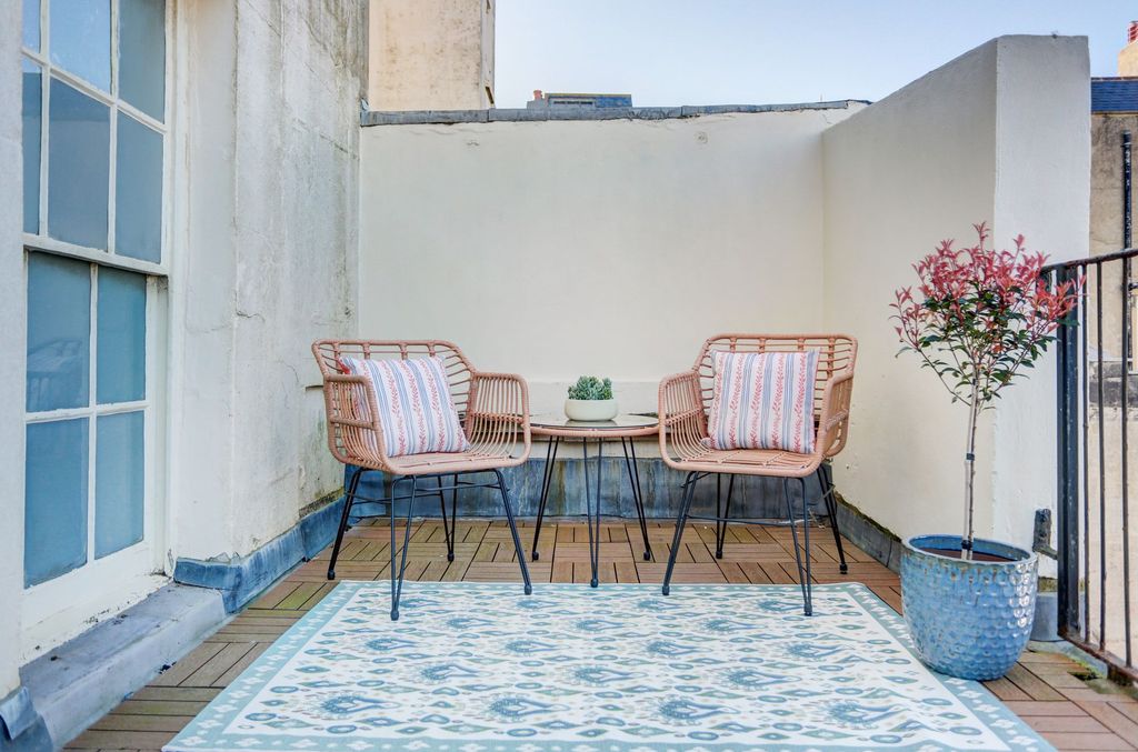 Additional image 22 of 2 bed flat for saleAdelaide Crescent, Hove BN3