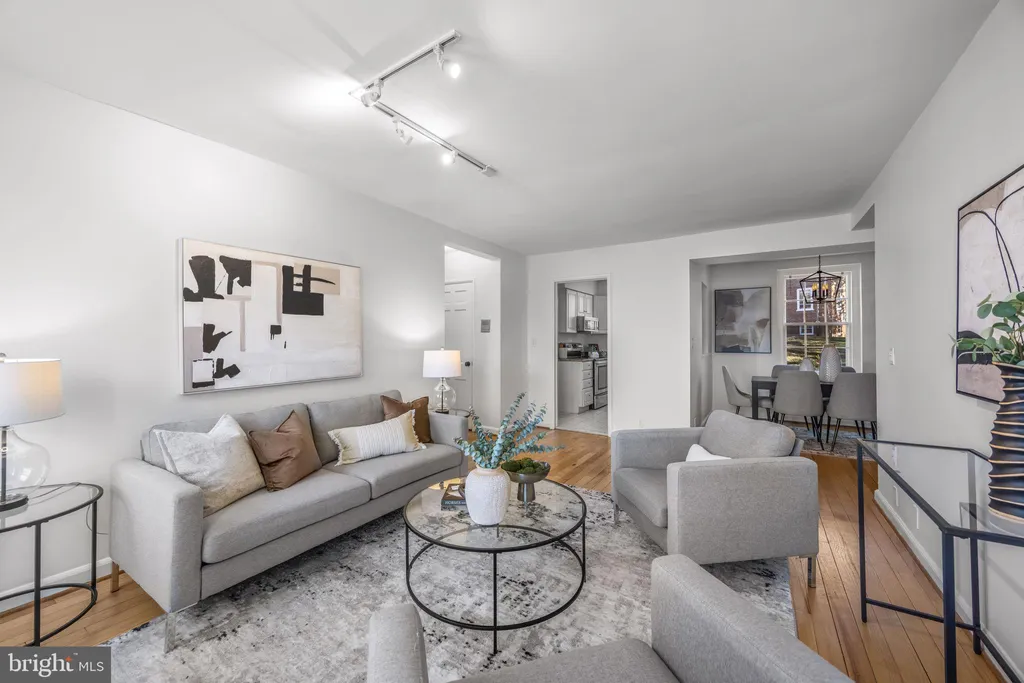 Additional image 13 of 3871 Newark Street NW Unit C471, Washington, DC 20016