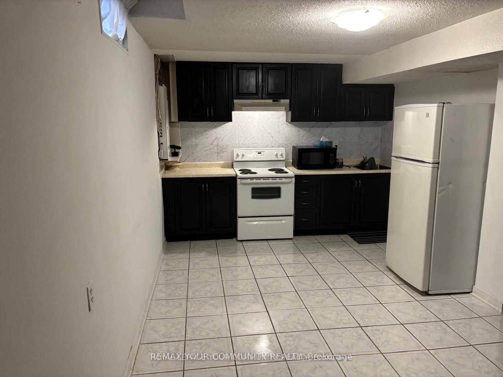 Basement-166 Knightswood Avenue, Vaughan, ON, L6A 1M5