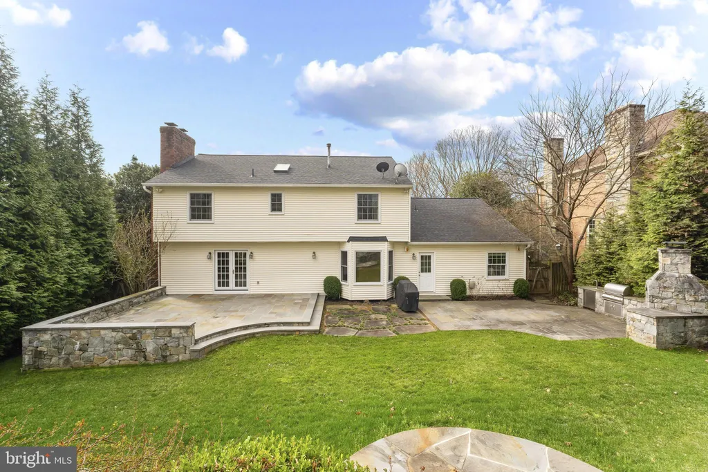 Additional image 5 of 7425 Royal Dominion Drive, Bethesda, MD 20817