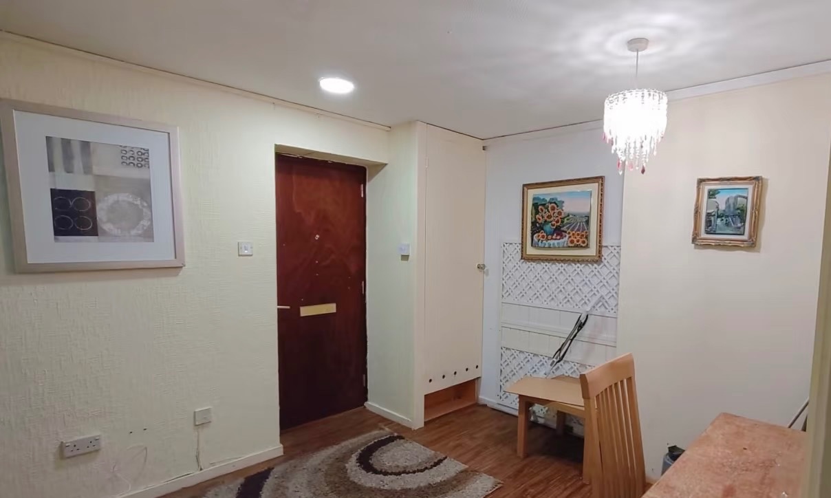 Additional image 10 of Room in a Shared Flat, Dobbies Loan Place, G4, N1 7GU