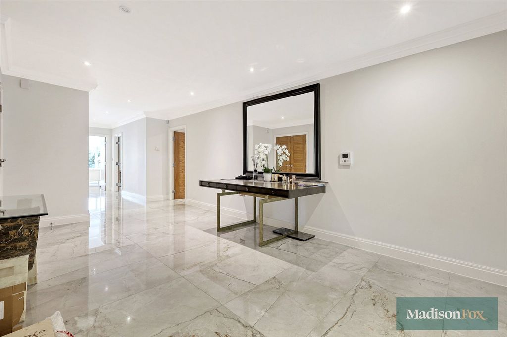 Additional image 3 of 4 bed flat for saleManor Road, Chigwell, Essex IG7