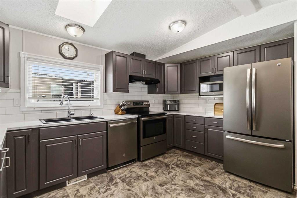 Additional image 4 of 189 Cree Road, Fort Mcmurray, AB, T9K 1X8