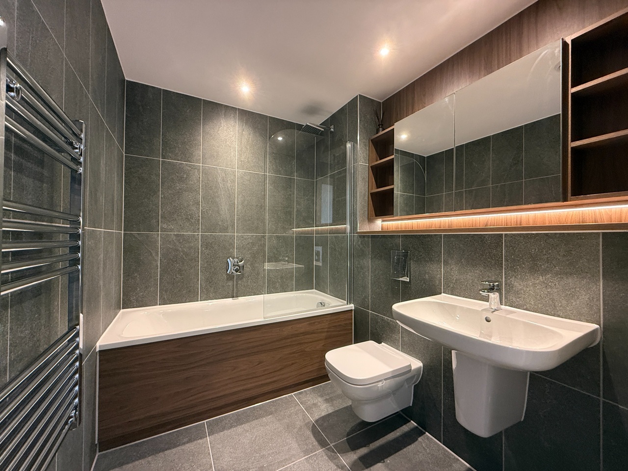 Additional image 3 of 1 Bed Flat, Port St, M1, N1 7GU