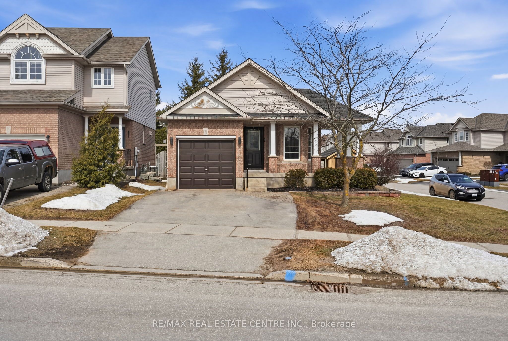 321 Montgomery Boulevard, Orangeville, ON, L9W 5G7