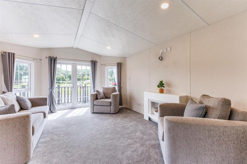 Additional image 23 of Welford Road, Orchard Lodge Caravan Park Welford Road, B50