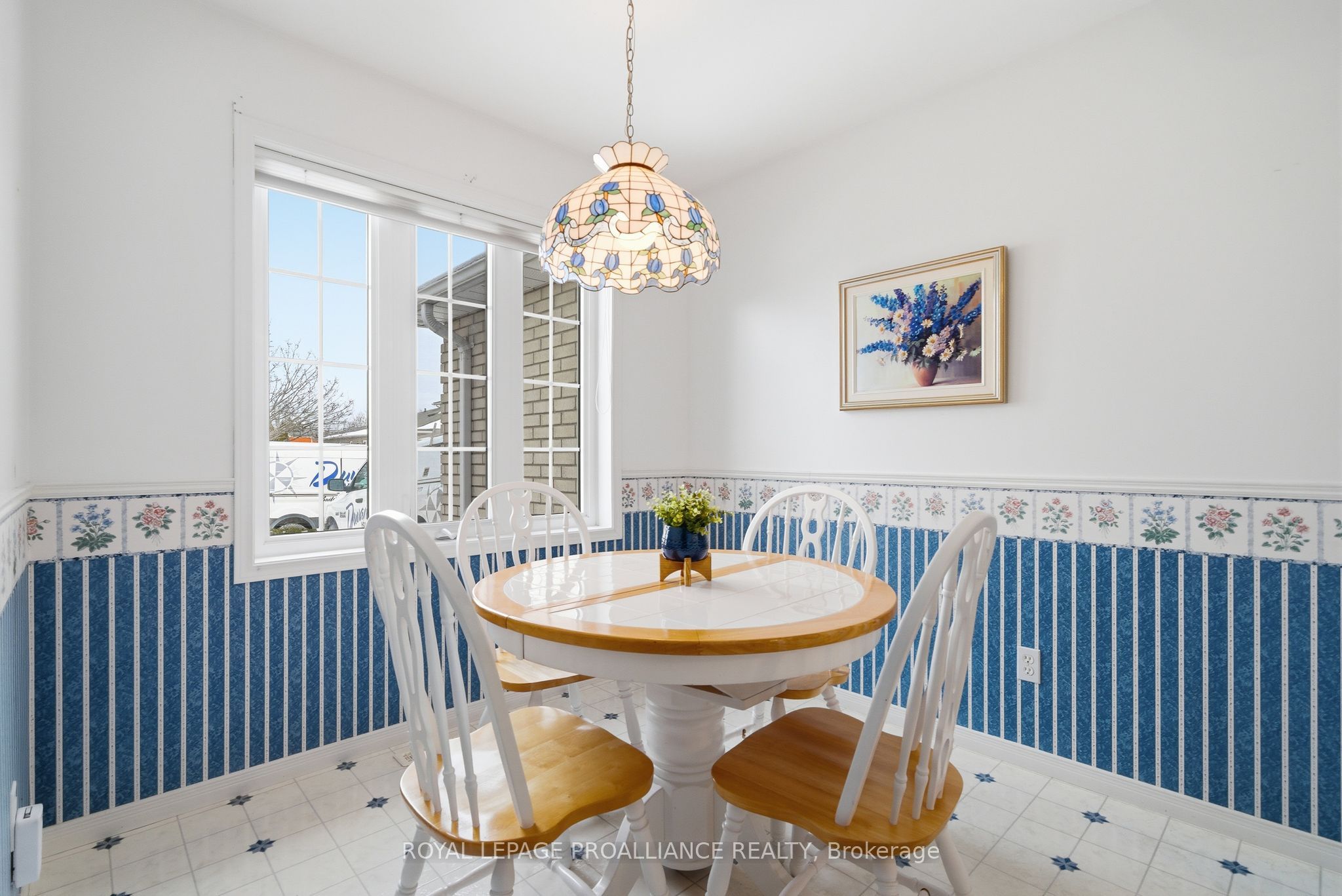 Additional image 6 of 17 Pinegrove Court, Belleville, ON, K8N 5X9
