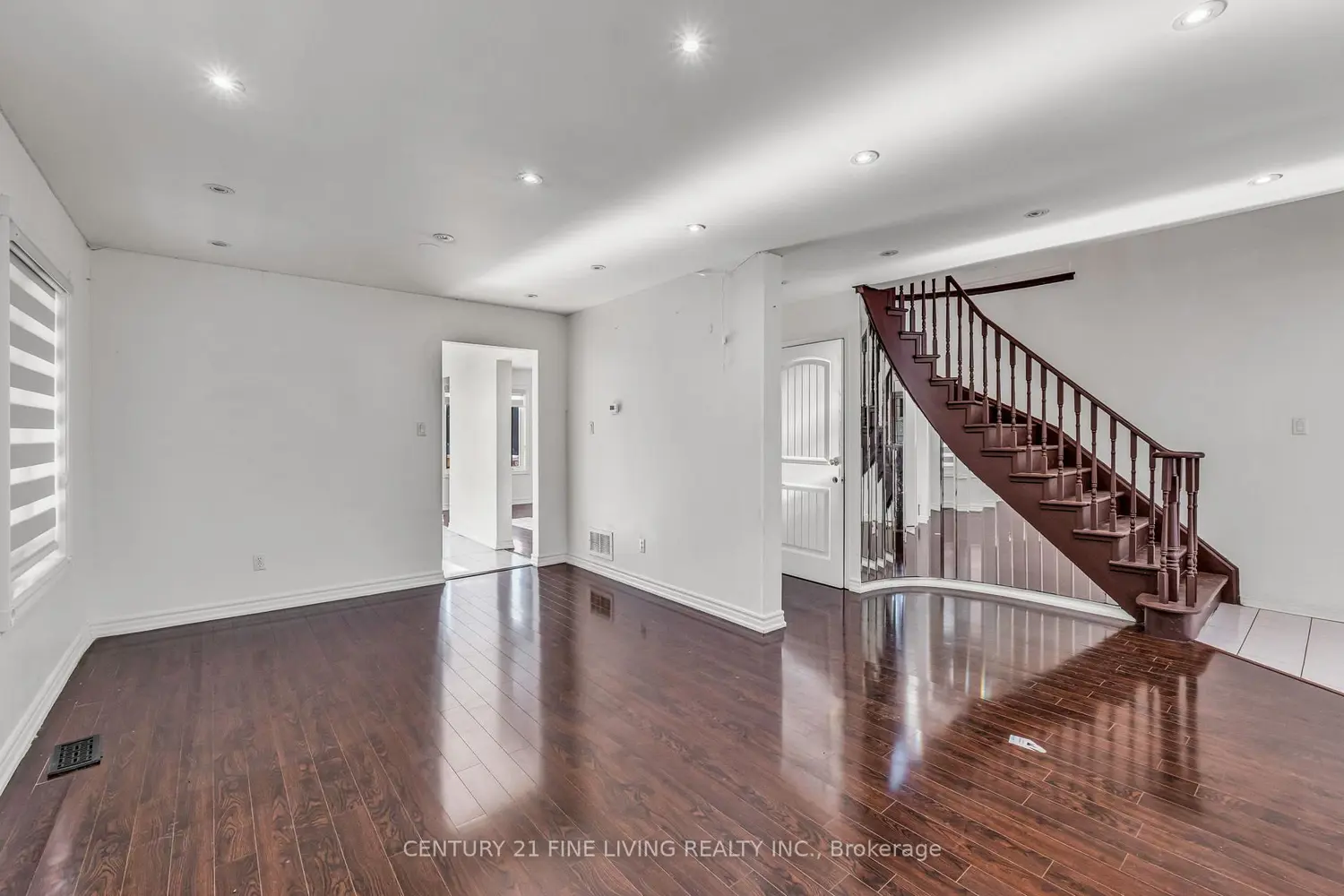 Additional image 10 of 71 Ravenscliffe Court