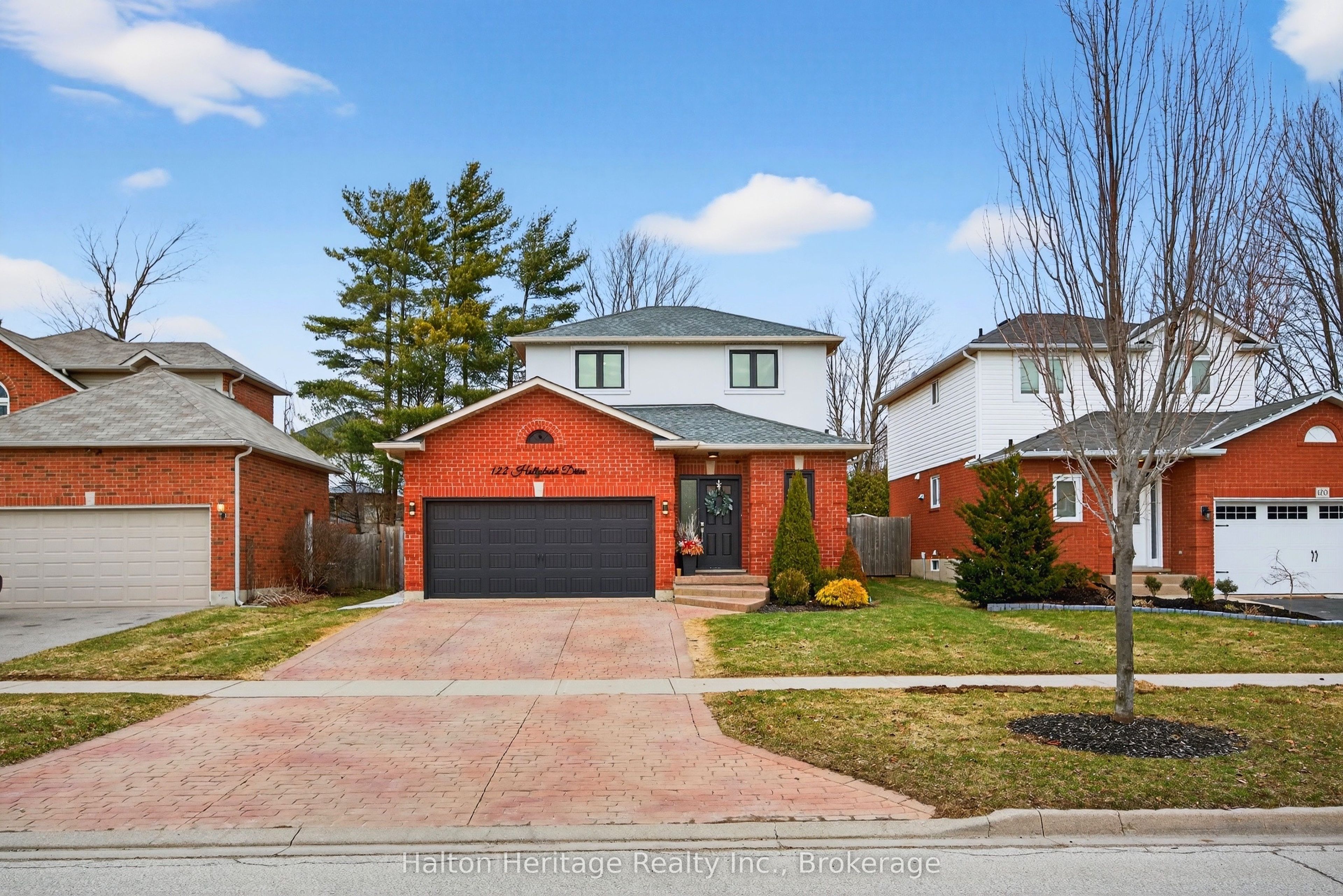 122 Hollybush Drive, Hamilton, ON, L8B 0P1