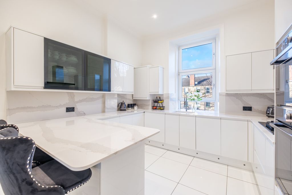 Additional image 9 of 4 bed flat for saleDarnley Road, Glasgow G41