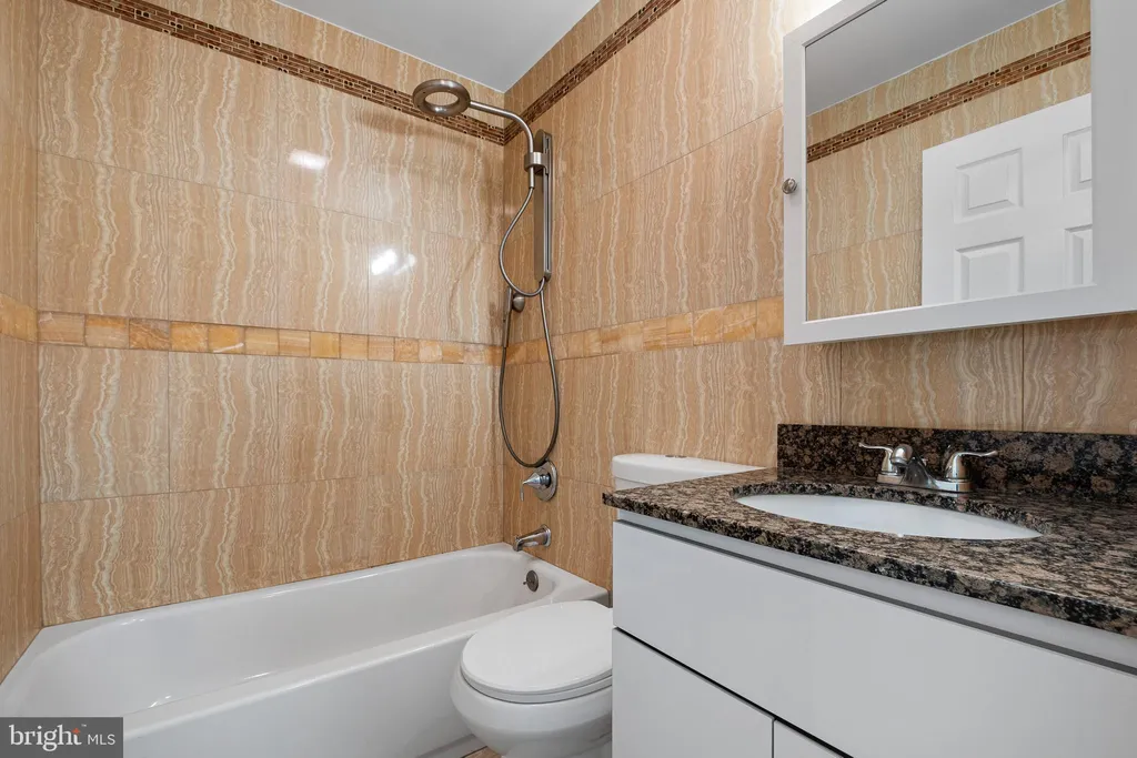 Additional image 18 of 3037 W Court Avenue, Claymont, DE 19703