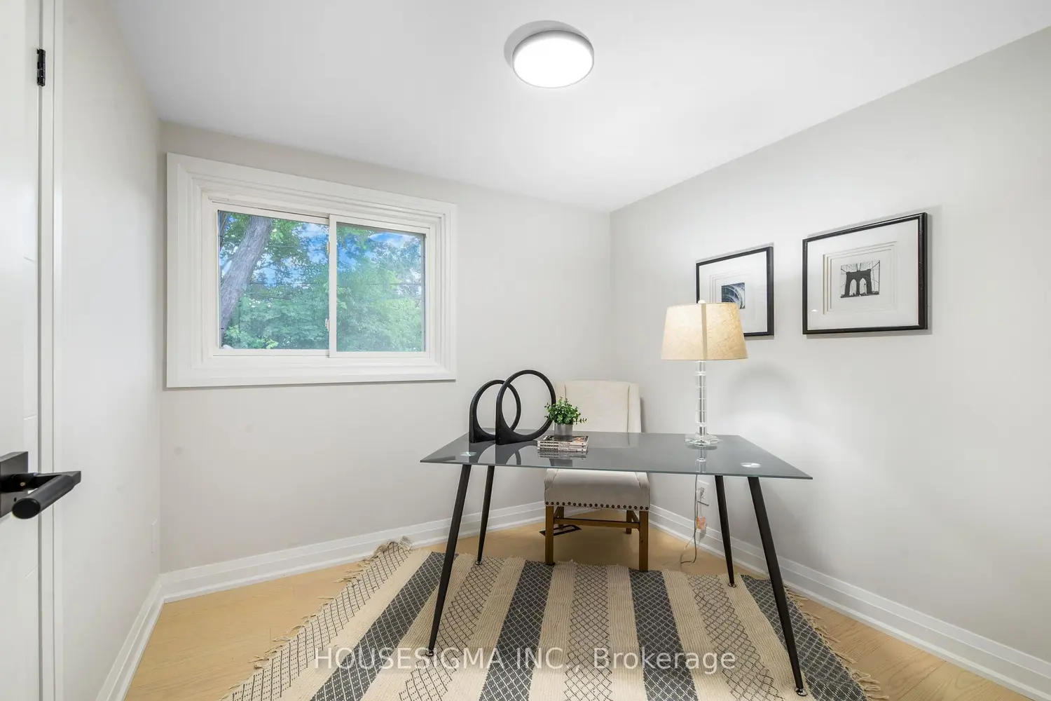 Additional image 2 of 50 Royal Orchard Boulevard