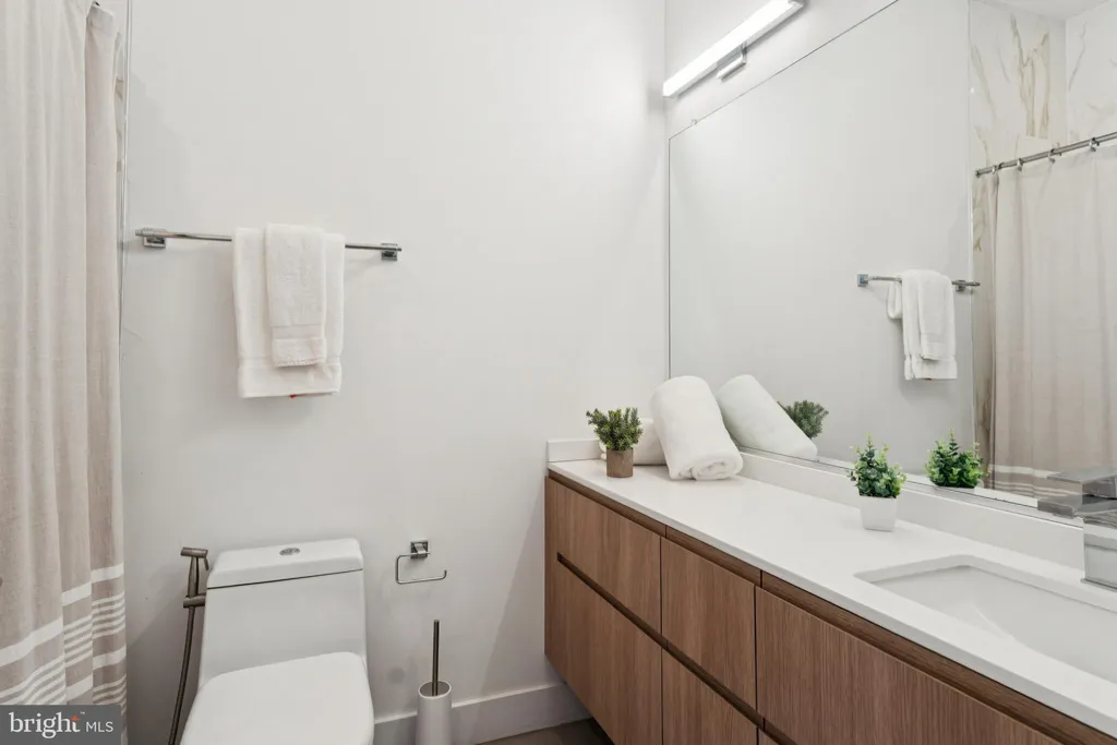 Additional image 28 of 4017 Davis Place NW Unit 7, Washington, DC 20007