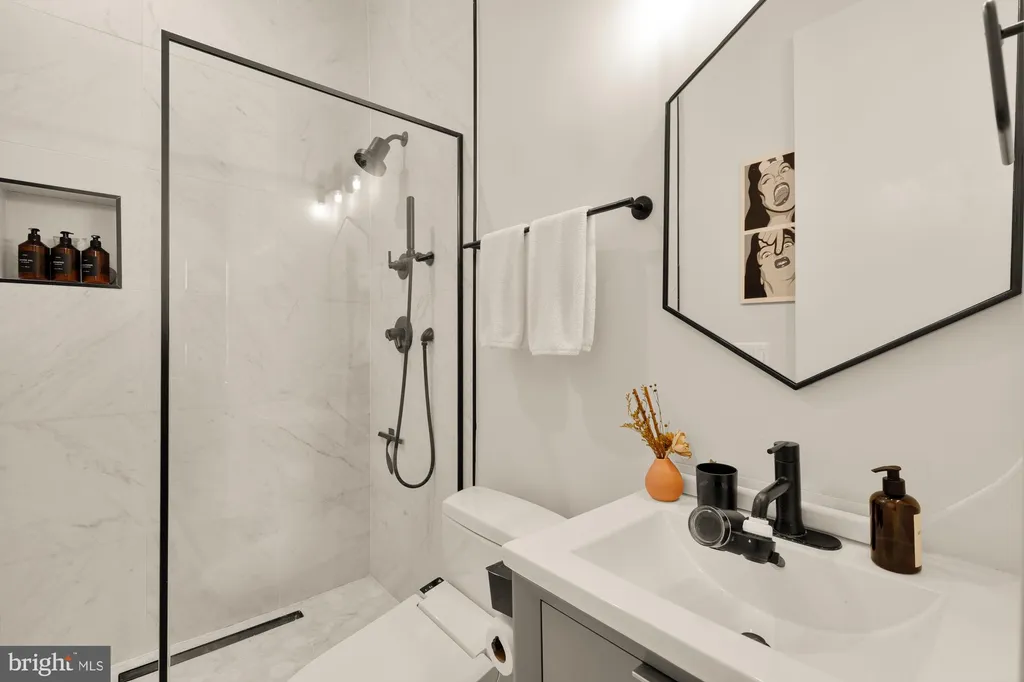 Additional image 14 of 1225 11th Street NW Unit 6, Washington, DC 20001