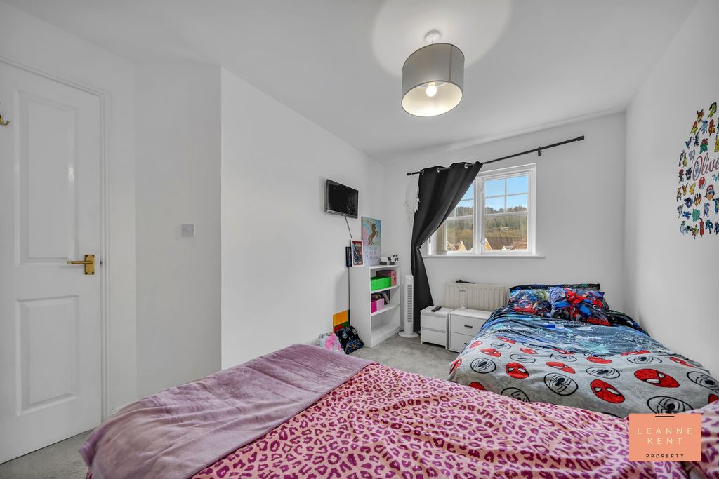Additional image 22 of 3 bed semi-detached house for saleStryd Hywel Harris, Ystrad Mynach CF82