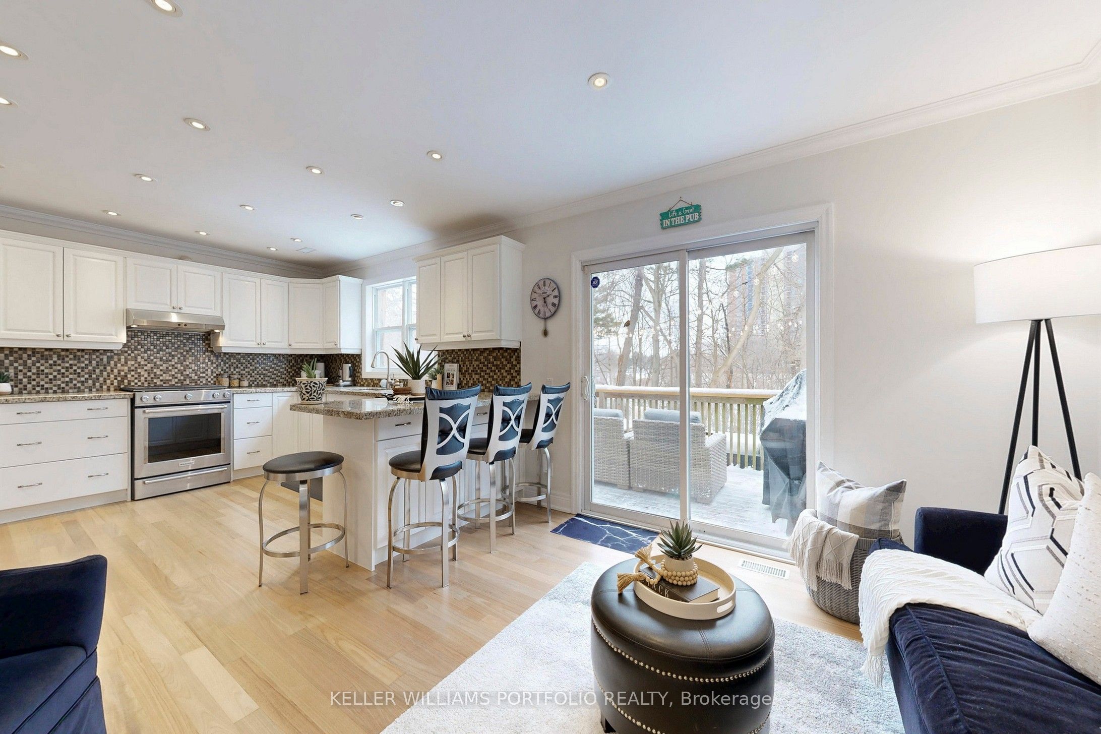 Additional image 2 of 49 Dolphin Drive, Toronto, ON, M1L 1N5