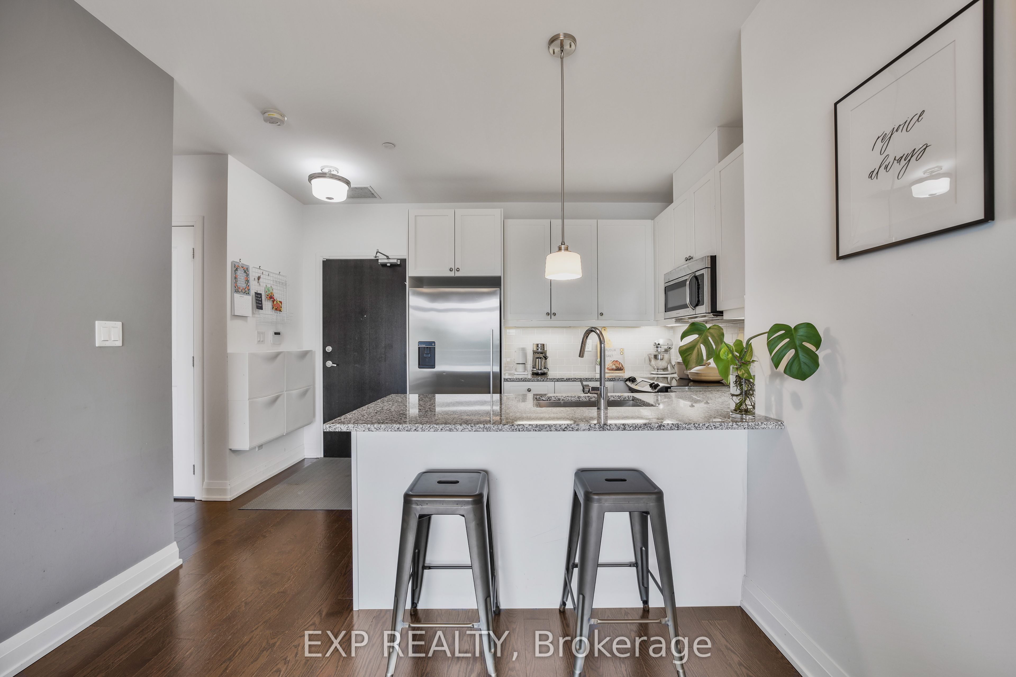 Additional image 6 of 602A-15277 Yonge Street, Aurora, ON, L4G 1N6