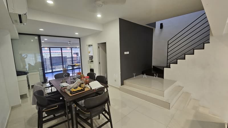 Bedok terrace photo 4