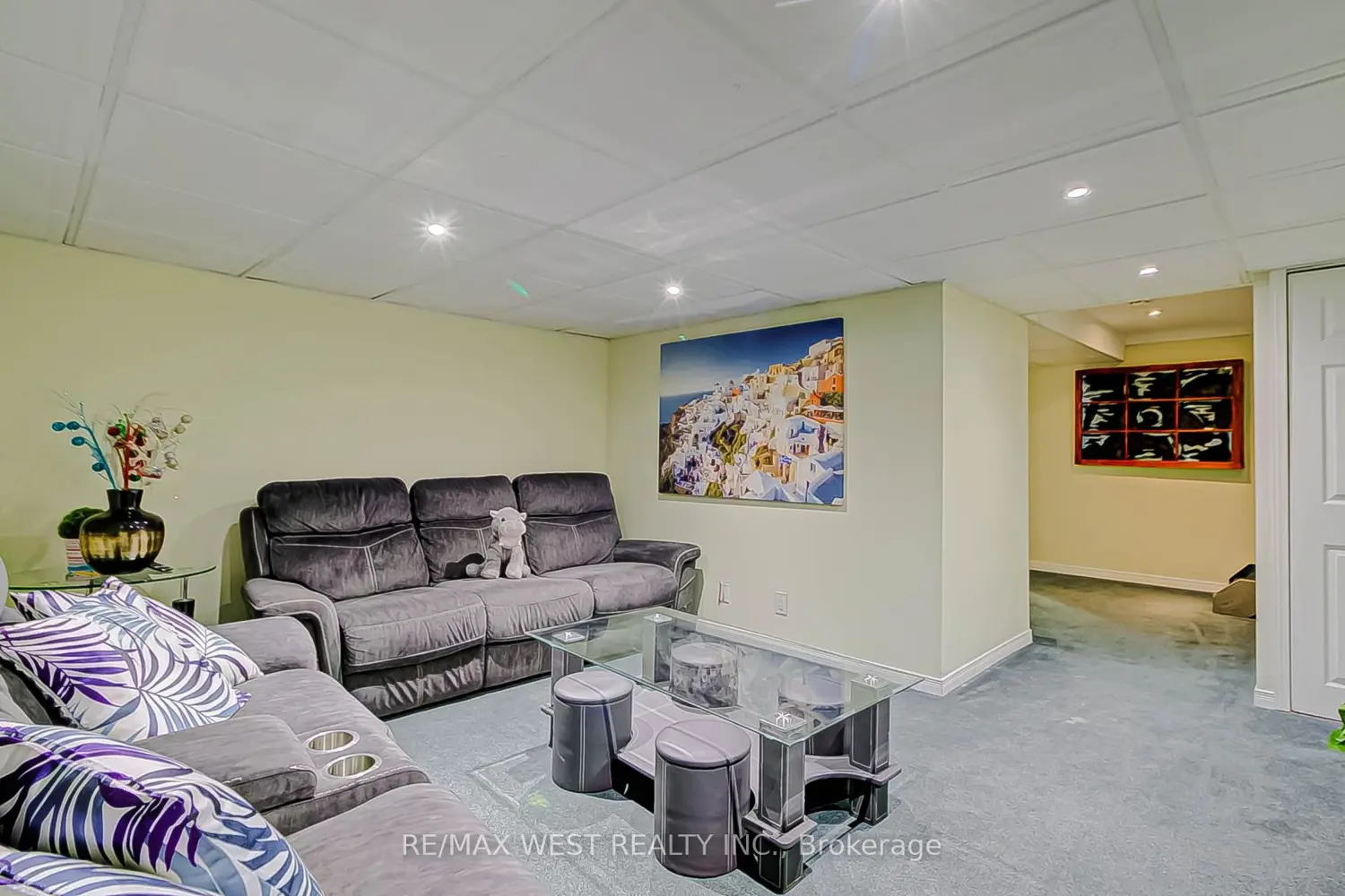Additional image 18 of 6400 Lawrence Avenue 12