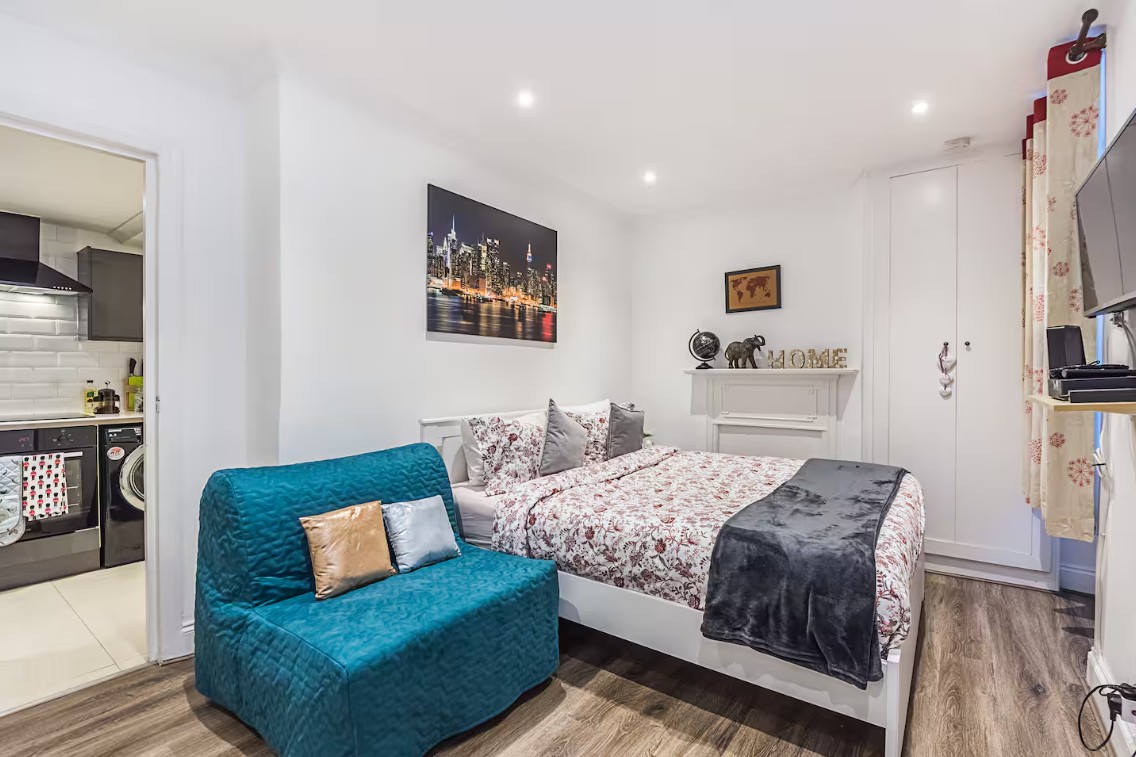 Additional image 16 of Studio Flat, North End Road, W14, N1 7GU