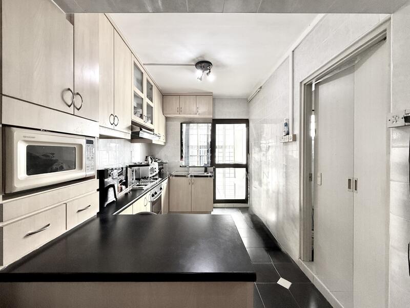 471 Sembawang Drive photo 3
