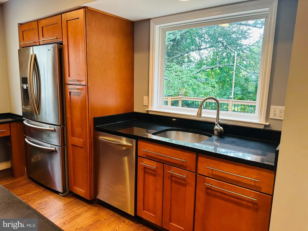 Additional image 9 of 706 Brent Road, Rockville, MD 20850