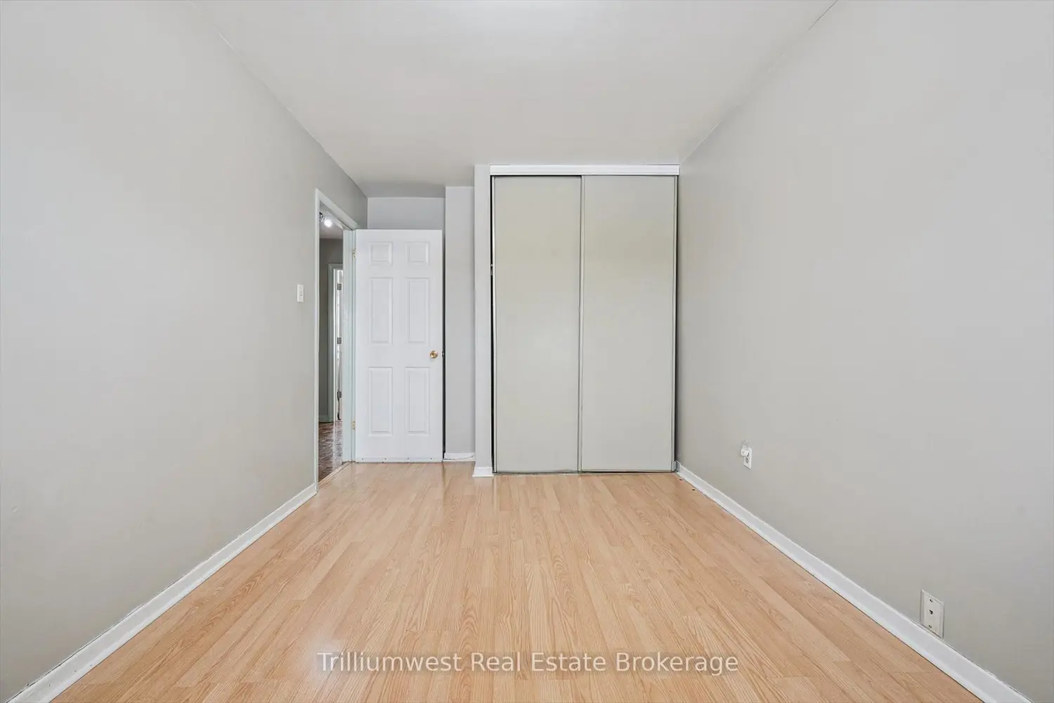 Additional image 17 of 900 Central Park Drive 49