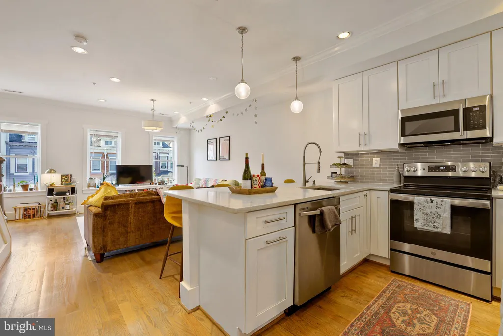 Additional image 9 of 1423 Meridian Place NW Unit 1, Washington, DC 20010