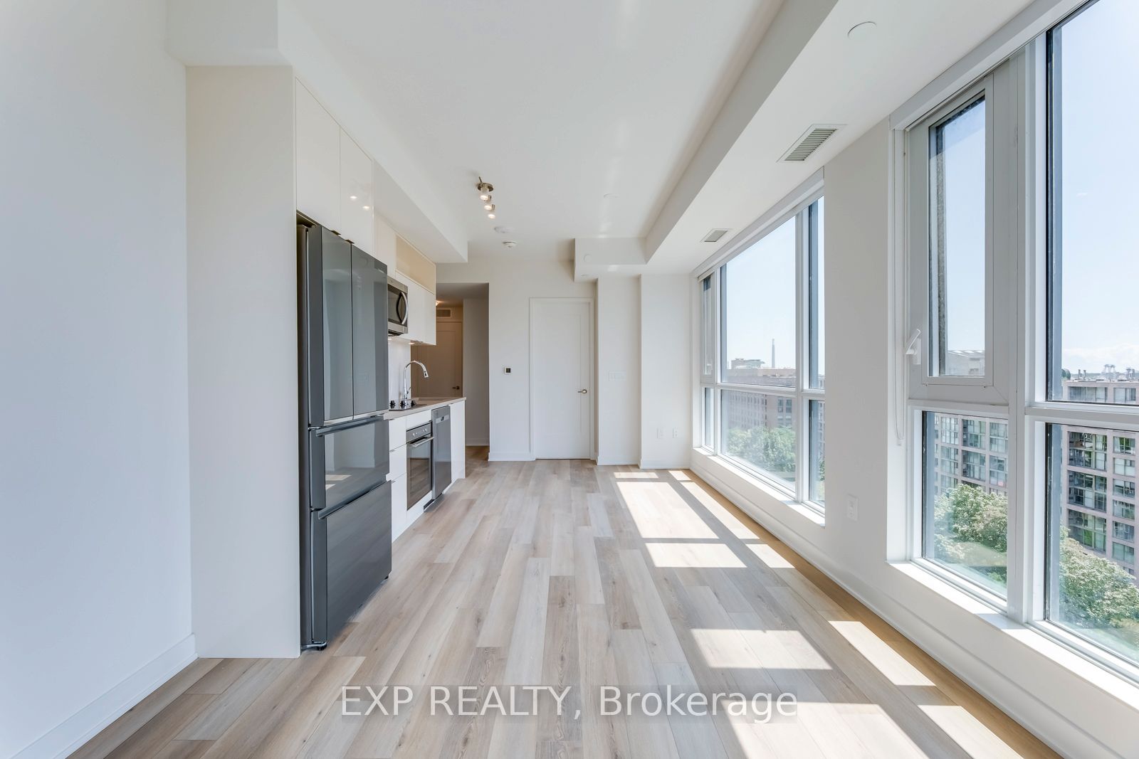 Additional image 6 of 824 SE-60 Princess Street, Toronto, ON, M5A 2C7