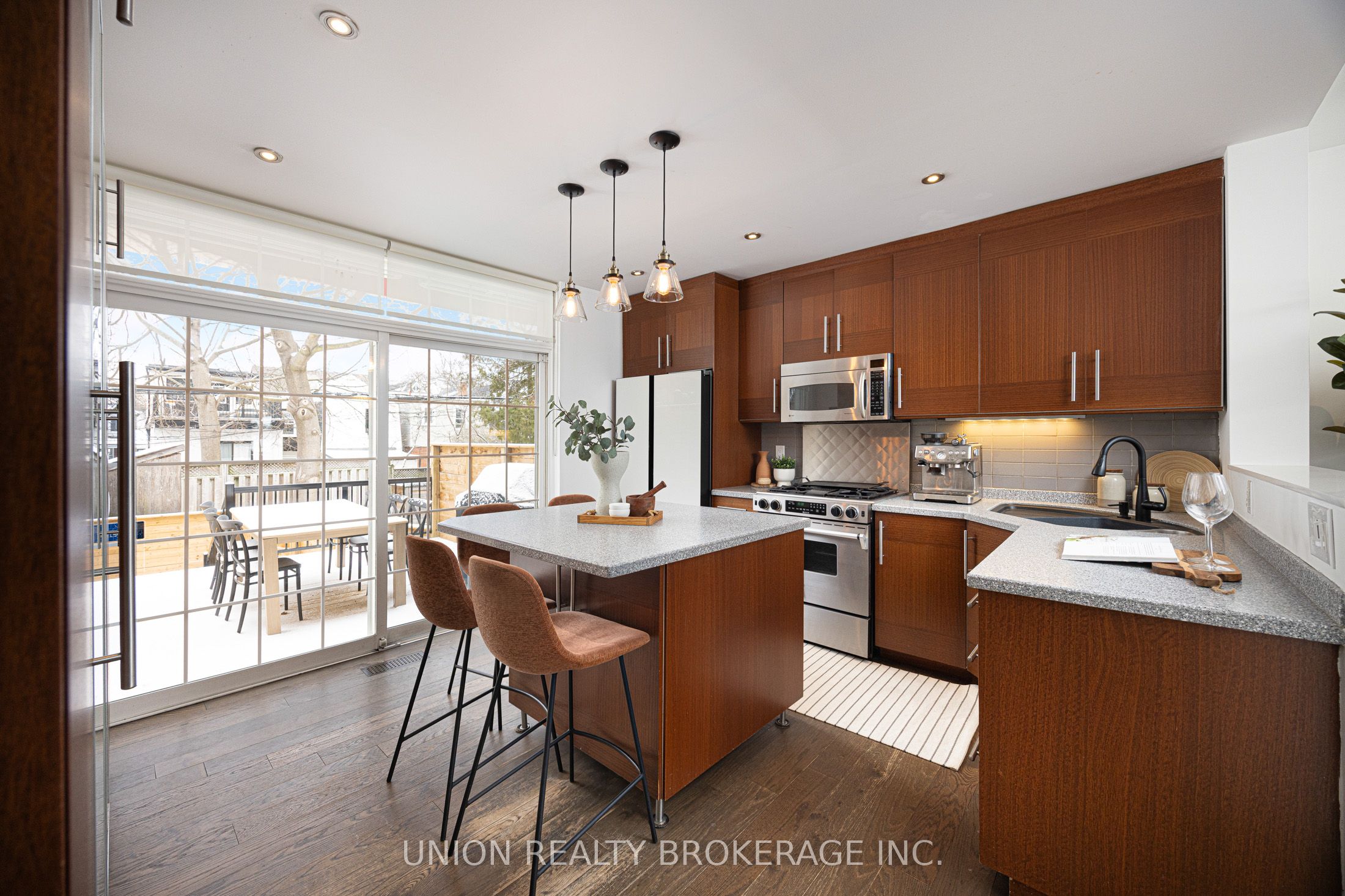 Additional image 5 of 246 Lee Avenue, Toronto, ON, M4E 2P5