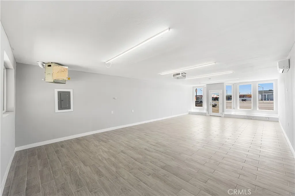 Additional image 36 of 44441 Sierra Highway, Lancaster, CA 93534