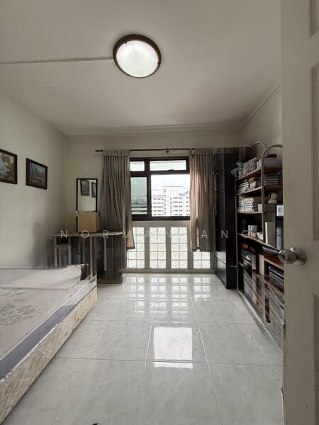 471 Sembawang Drive photo 5