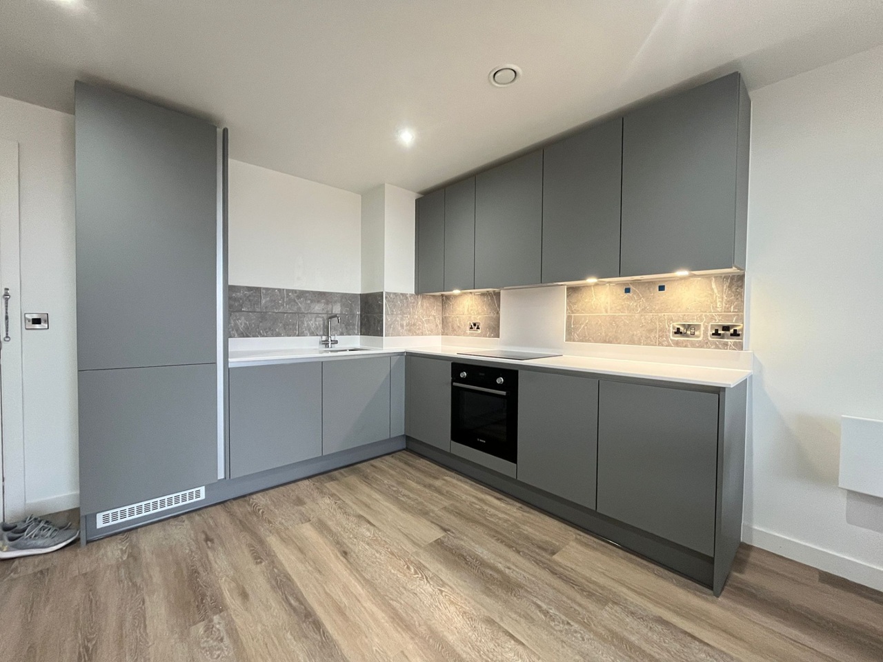 Additional image 6 of 2 Bed Flat, Oxygen Tower, M1, N1 7GU