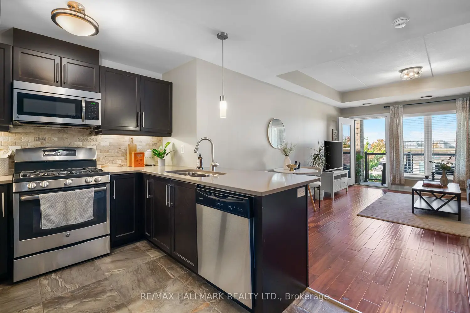 Additional image 2 of 106 Bard Boulevard 302