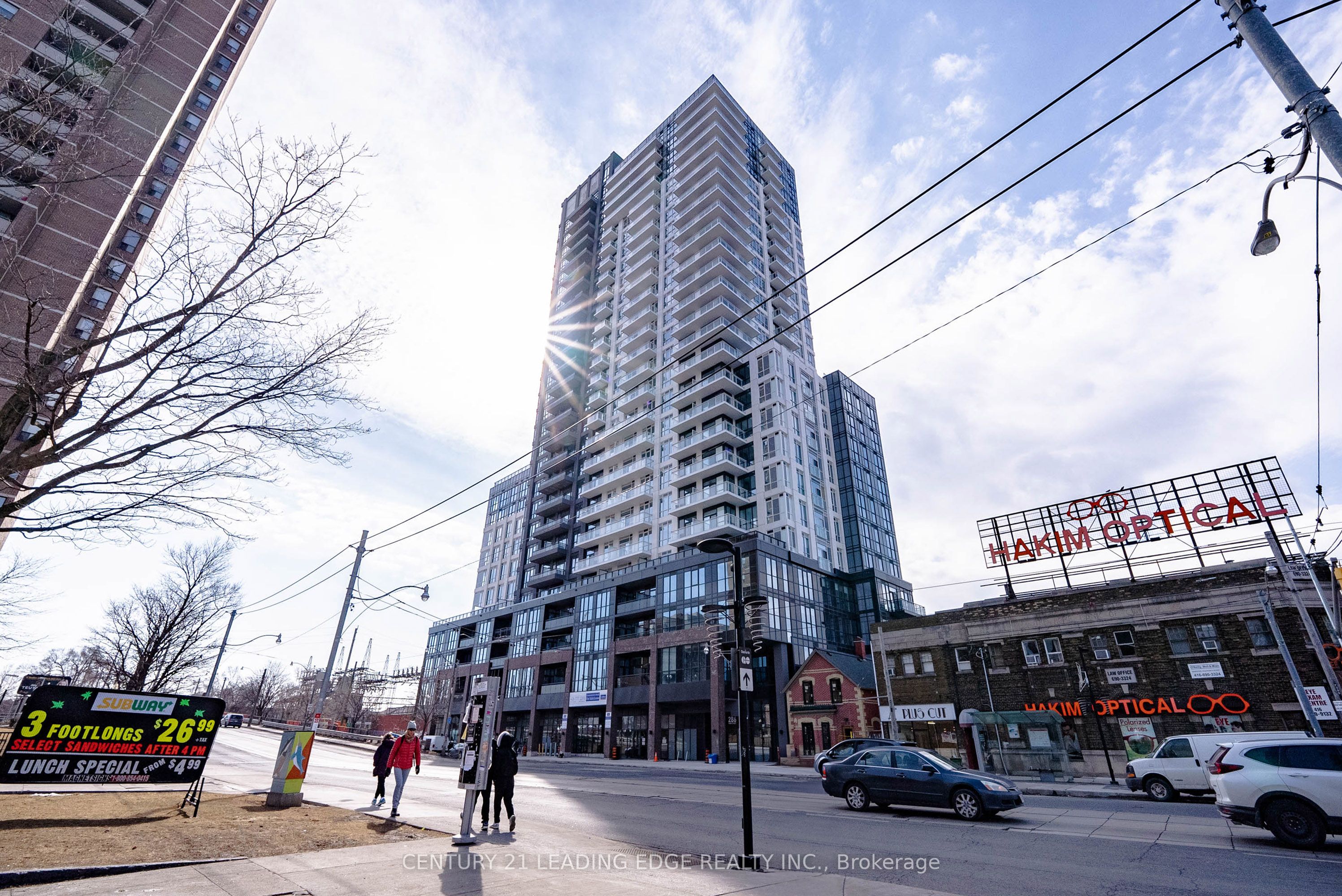 1708-286 Main Street, Toronto, ON, M4C 4X4