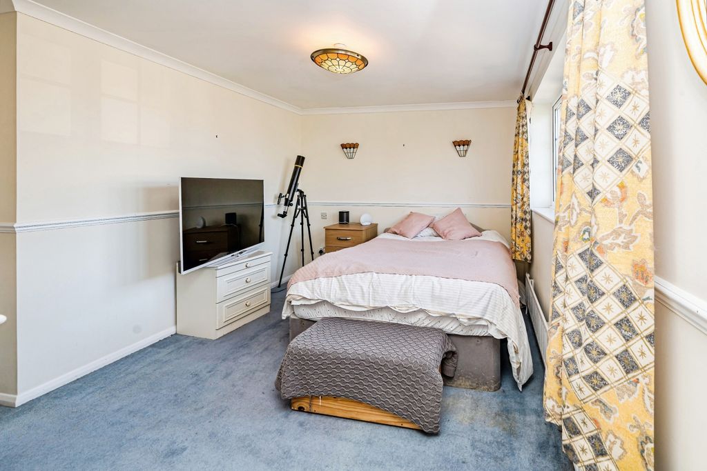 Additional image 23 of 4 bed detached house for saleCavendish Close, Aylesbury HP22