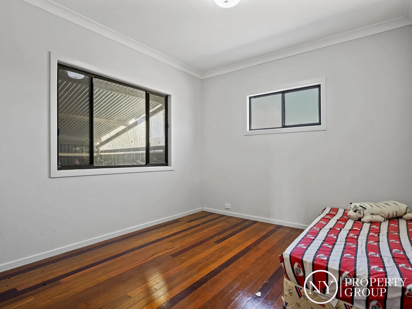 Additional image 24 of 4 Water Road, Kentville QLD 4341