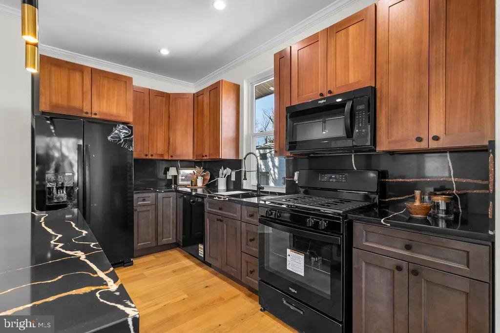 Additional image 11 of 713 Croissant Place SE, Washington, DC 20019