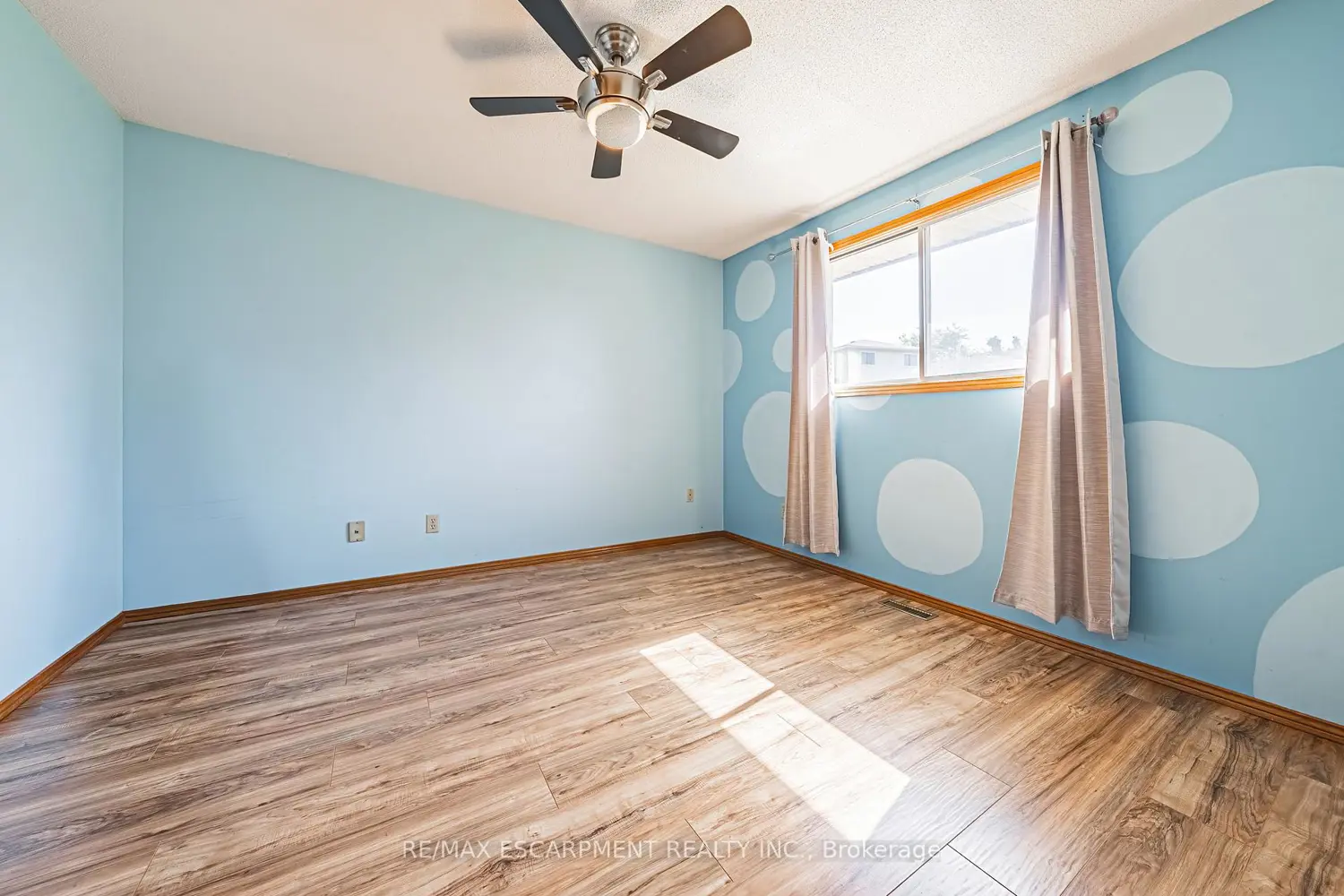 Additional image 12 of 19 Glenhaven Court