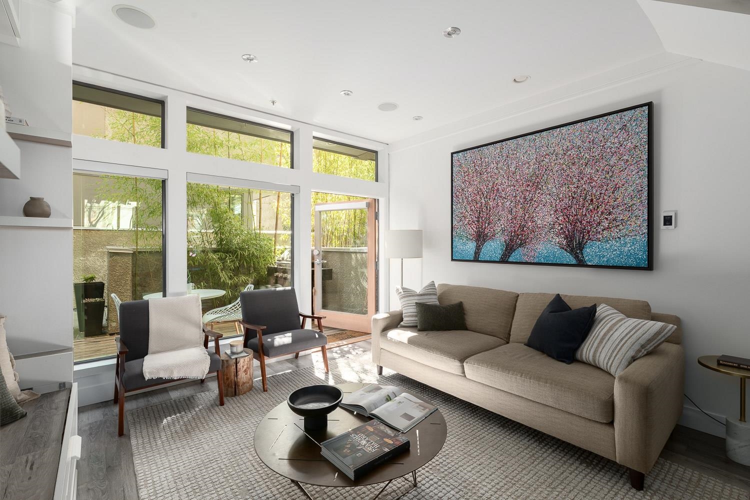 Additional image 3 of 396 15th Avenue E, Vancouver, BC, V5T 2R1