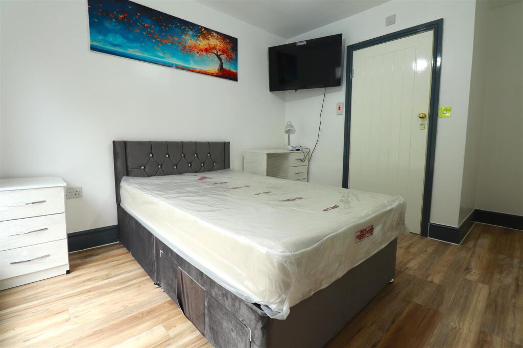 Additional image 2 of Room 1, Huntly Road, Birmingham