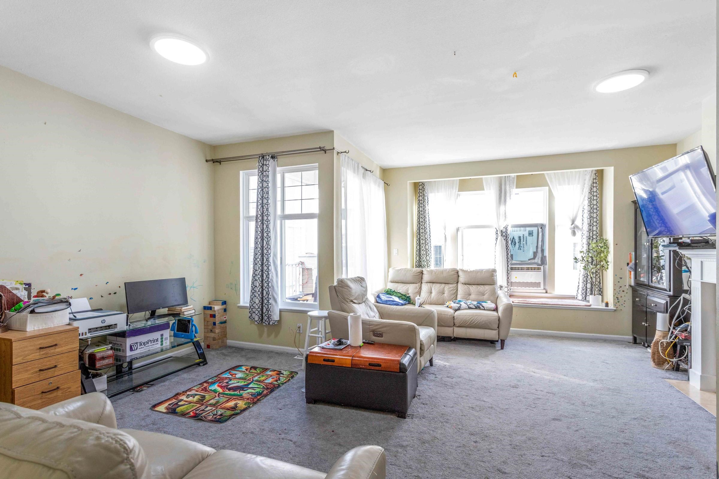 Additional image 2 of 83-22888 Windsor Court, Richmond, BC, V6V 2W6