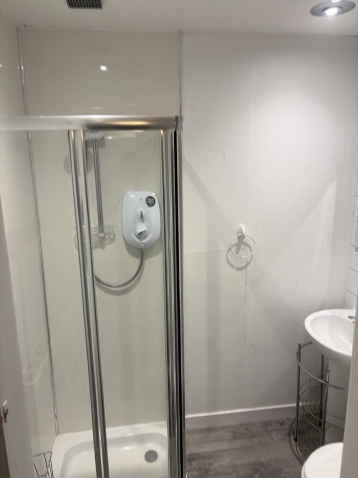 Additional image 7 of 3 Bed Flat, Holland St, G2, N1 7GU